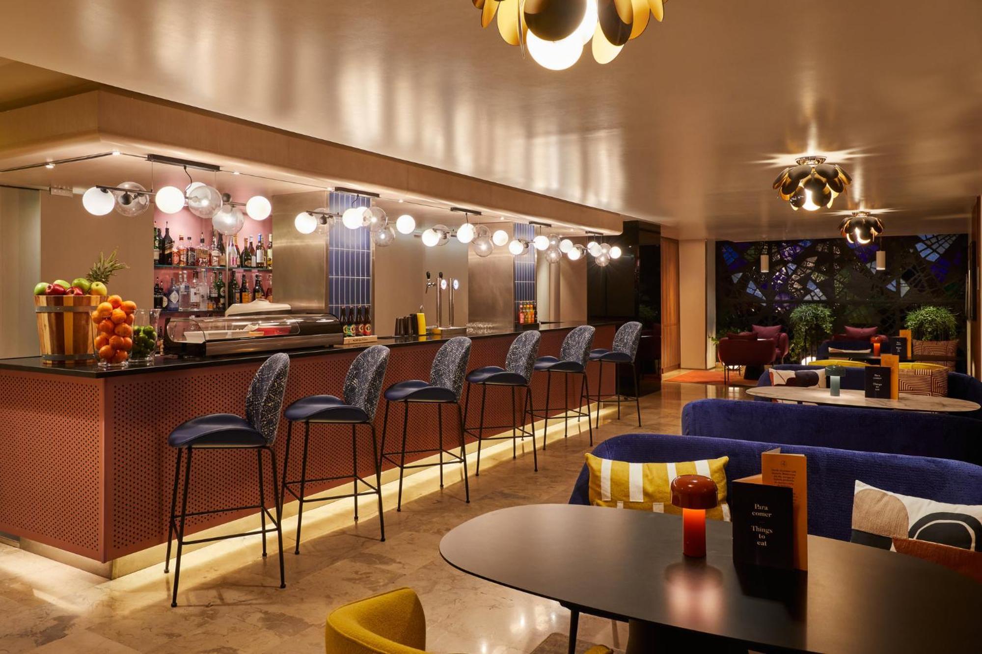 Voco Madrid Retiro By Ihg Hotel Luaran gambar